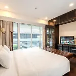 Serenity Saigon Sky Villas - Free One Way Airport Shuttle