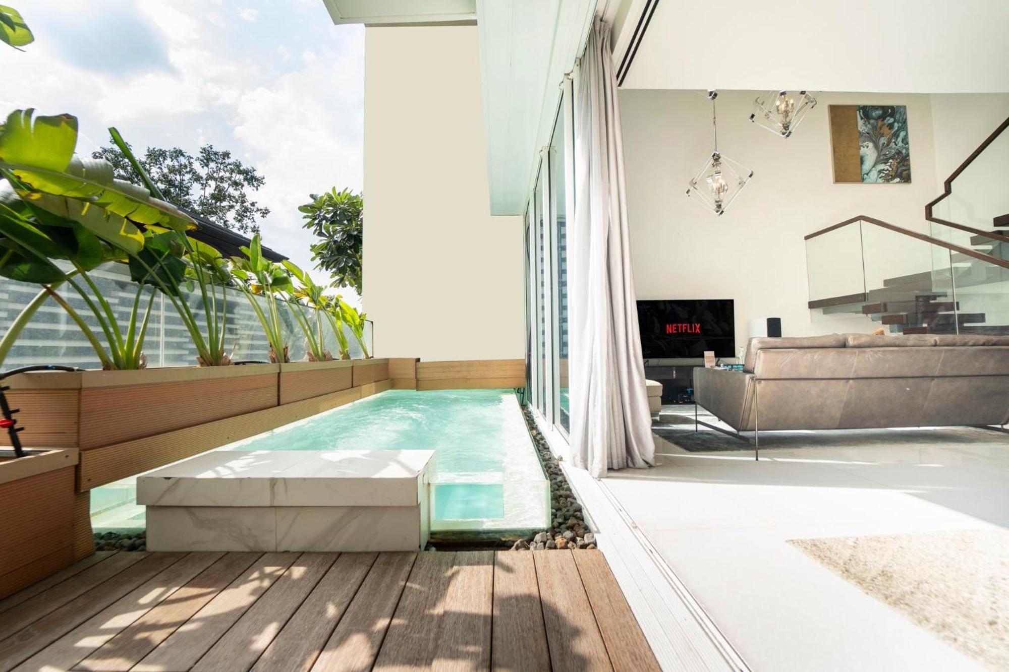 Serenity Saigon Sky - Free One Way Airport Shuttle Villa Ho Chi Minh City